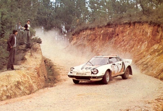 Ano 1976 Sandro Munari em Lancia Stratos