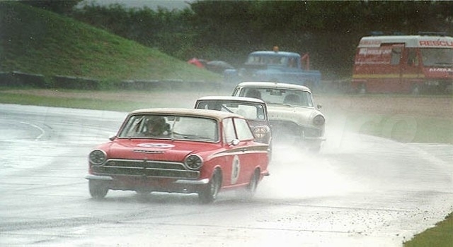 Cortina Lotus,Mini CooperS e Ford Consul