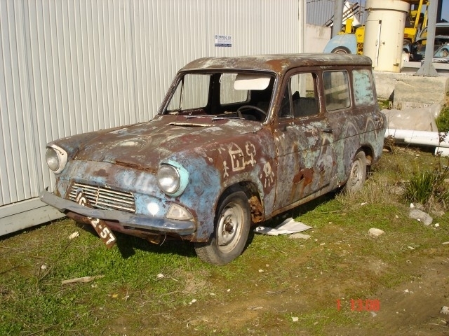 FORD ANGLIA STATION 