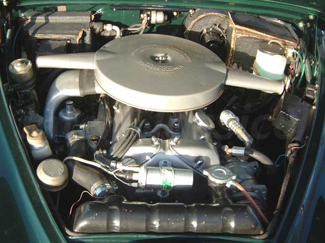 Motor de 6 cilindros com 220 CV