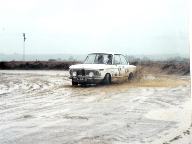 Volta a Portugal em BMW 2002