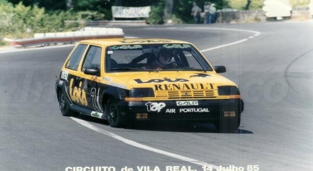 Com o Renault 5 Turbo de Gonçalo Figueiredo 