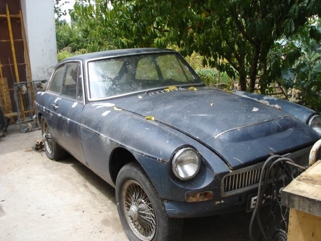 MGC Coupê, muito raro, com motor de 6 cilindros