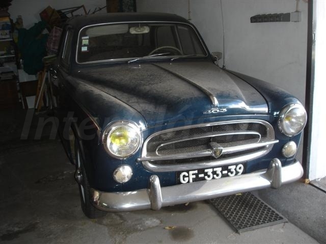 Peugeot 403