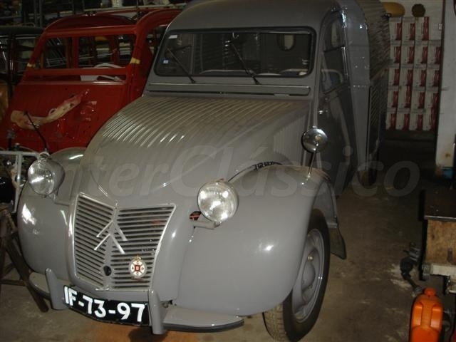 Citroen 2 CV 