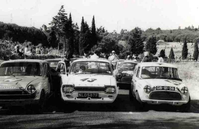 Circuito de Montes Claros N´né em Cortina Lotus ex. Jim Clark, Francisco Santos em Escort Twim Cam e Colaço Marques em Cooper S