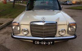 Mercedes Benz 200 D image