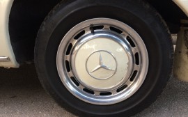 Mercedes Benz 200 D image