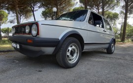 Volkswagen Golf GTI image