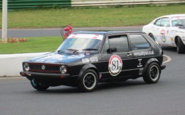Volkswagen Golf GTI image