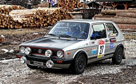Volkswagen Golf GTI image