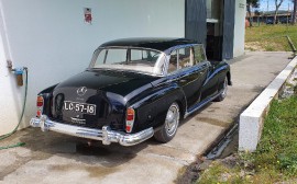 Mercedes Benz 300 D Adenauer image