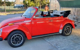 Volkswagen 1303 LS Karmann image