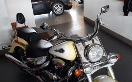 Suzuki 1500 Intruder image