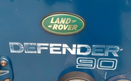Land-Rover Defender TD5 image