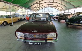 Peugeot 504 GL image