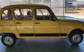 Renault 4 TL image