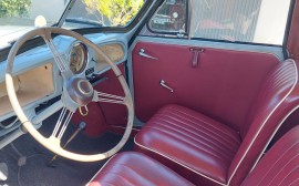 Morris Minor Traveller image