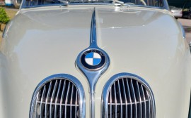 BMW 502 V8 image