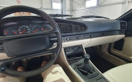 Porsche 944 2.7 image