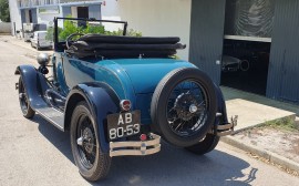 Ford A roadster image