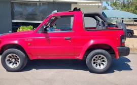 Mitsubishi Pajero Cabrio image