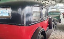 Hupmobile M 8 image