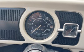 Volkswagen 1200 image