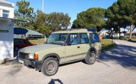 Land-Rover Discovery Image