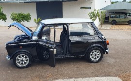 Mini Cooper 1300 image