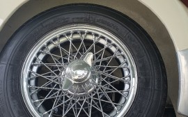 Triumph TR 2 Long door image