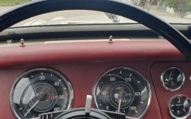 Triumph TR 2 Long door image