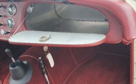 Triumph TR 2 Long door image