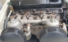 Triumph TR 2 Long door image