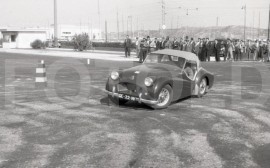 Triumph TR 2 Long door image