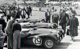 Triumph TR 2 Long door image