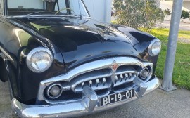 Packard Patrician 400 image