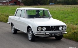 Alfa Romeo 2000 Berlina image