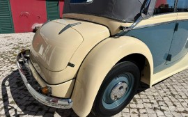 Mercedes Benz 230 Cabriolet image