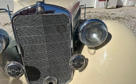 Mercedes Benz 230 Cabriolet image