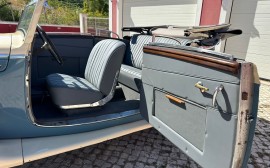 Mercedes Benz 230 Cabriolet image