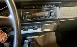 Volkswagen 1303 LS Karmann image