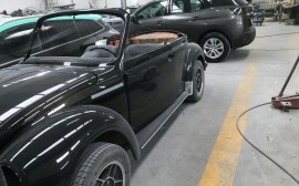 Volkswagen 1303 LS Karmann image