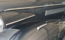 Cadillac Sedan 61 Fisher V8 Special image