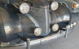 Cadillac Sedan 61 Fisher V8 Special image