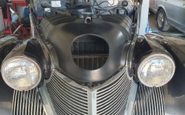 Cadillac Sedan 61 Fisher V8 Special image