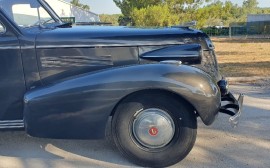 Cadillac Sedan 61 Fisher V8 Special image