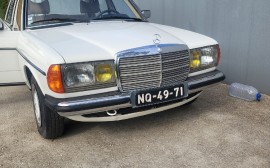 Mercedes Benz 200 Image