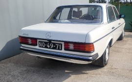 Mercedes Benz 200 image