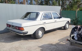 Mercedes Benz 200 image